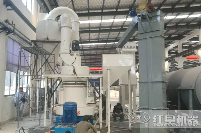 雷蒙磨粉機(jī)可以將鋁礬土磨成250目的細(xì)粉嗎？怎樣調(diào)雷蒙磨粉子粗細(xì)？